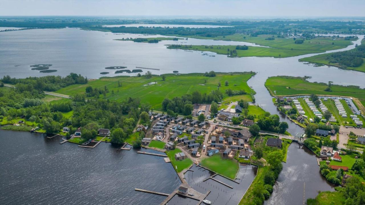 Vakantiepark De Wiedense Meren Wanneperveen ภายนอก รูปภาพ